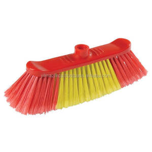 Balai de nettoyage de sol moderne et écologique pour la maison, fabriqué en Italie, en plastique - Product Image 2