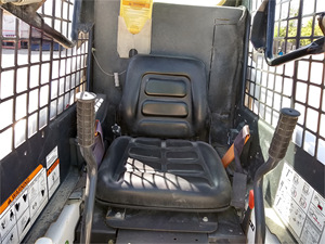 Chargeuse compacte sur chenilles Bobcat S70 de 2014, entièrement inspectée, en bon état, prête à être expédiée, à vendre - Product Image 2