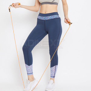 Latest Design Customized High Elastic Waist Solid <b>Pattern</b> Women Yoga <b>Leggings</b> Light Weight Four-Way Stretch Breathable Wholesale - Product Image 5