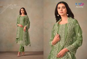 Organza de concepteur d'approvisionnement direct d'usine avec travail de séquence de broderie Salwar Kameez Suit Disponible à un prix abordable - Product Image 3