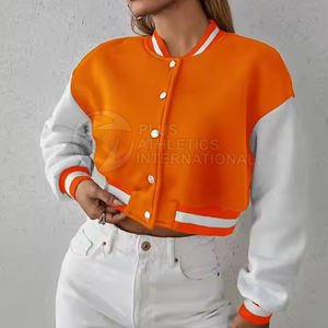 เสื้อครอปท็อปแจ็คเก็ตเลตเตอร์แมนลำลองสำหรับผู้หญิง คุณภาพพรีเมียม ราคาขายส่ง ผลิตในปากีสถาน - Product Image 2