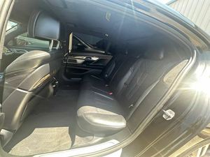 BMW Serie 7 750I RWD 2016 Económico con Volante a la Izquierda/Derecha - Product Image 2