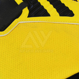 2024 Gants de gardien de but en cuir respirant de haute qualité avec personnalisation personnalisée à vendre - Product Image 3