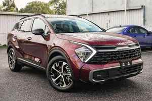 CLEAN 2024 K en una Sportage HEV GT-Line Auto FWD Volante a la derecha - Product Image 2