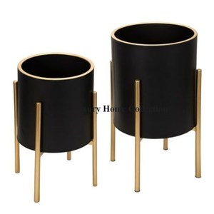 Macetas de color negro para decoración de flores y exhibición de macetas y macetas decorativas para interiores Marco y soporte de color dorado de diseñador - Product Image 1