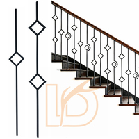 Nouveaux styles, designs modernes, balustres en fer forgé noir et or, ornementaux, carrés, pour escaliers intérieurs