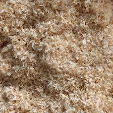 Virutas de madera de pino de residuos agrícolas de alta calidad lavadas triples para ropa de cama de animales - Product Image 2