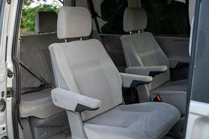 Volkswagen EuroVan GLS 2003 Usado, Volante a la Izquierda/Derecha - Product Image 6