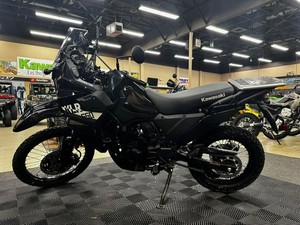 SPEEDER PREMIUM KLR650S Adventure Motorcycle Black Dual Sport Bike with Windshield and Side <b>Cases</b> - Product Image 3