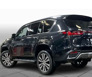NEATLY USED 2025 LX Luxury 4WD - Prêt à être expédié - Product Image 5