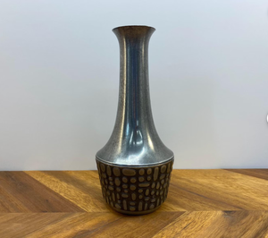 Vase de table moderne en métal, argent martelé, antique, cylindre haut, vase à fleurs moderne, décoration de table, salon, centre de table - Product Image 1