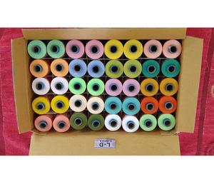 Fil à coudre en polyester filé durable haute résistance portable pour la fabrication de vêtements et la production textile - Product Image 1