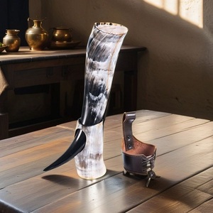 Jarra de cerveza Medieval vikinga, los mejores padrinos de boda, regalo de boda, borde de latón pulido, soporte de copa de cuerno inspirado en Game Thrones, artesanías naturales - Product Image 2