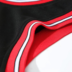Uniformes de Baloncesto Transpirables de Talla Grande con Diseño Personalizado, Material 100% Poliéster, Tallas y Nombres de Equipo Personalizables - Product Image 3