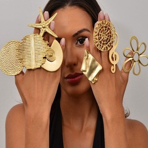 Anillos de dedo de latón de declaración de tendencia 2025 con aspecto atrevido de gran tamaño Anillos de dedo de latón únicos con ajuste de piedras preciosas naturales - Product Image 2