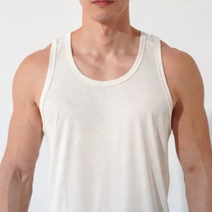 Camiseta sin mangas esencial para el verano, ultra suave, ligera, transpirable, cómoda para el día a día - Product Image 1