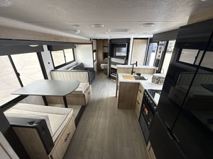 Nuevo 2026 Forest River Campsite Resort 27MR - Product Image 6