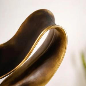 Sculpture abstraite en aluminium, statue d'art moderne, base carrée en pierre, durable, écologique, décoration de table, décoration de salon - Product Image 6