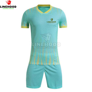 2025 Dernière arrivée Uniforme de football personnalisé pour les équipes Nouveau design Vente en ligne - Product Image 1