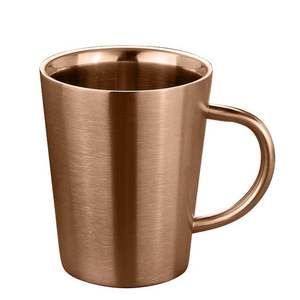 Taza de cerveza de Metal con acabado mate de cobre de diseño moderno con asa para café, agua, té para uso doméstico y fiestas - Product Image 1