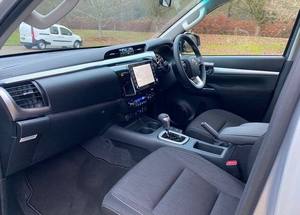 Voiture Toyota hilux, 4x4, Double cabine, pas cher - Product Image 4