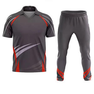 ชุดวอร์มซับลิเมชั่นผู้ชาย เสื้อแขนสั้นและกางเกง ชุดกีฬา ชุดฝึกซ้อม ชุดทีมแบบกำหนดเอง - Product Image 1