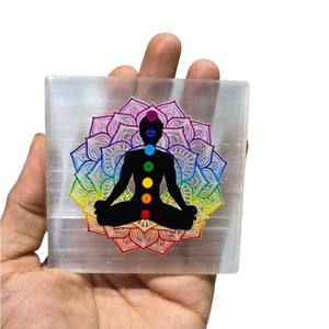 Vente en gros de pierres précieuses naturelles, sélénite, sous-verre, symbole de géométrie sacrée, autocollant, plaque de charge en cristal poli, décoration de la maison 3D - Product Image 1