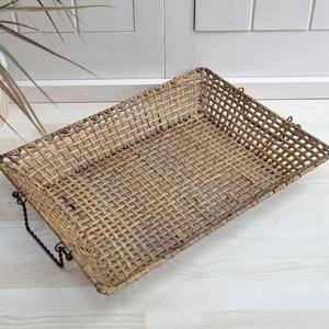 Plateau rond unique en rotin et coquillages, cadeau de vacances pour une décoration de table inspirée de la côte - Product Image 4