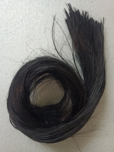 Fibra de pelo de plátano negro teñido natural, ideal para trenzas de pelo de fibra natural y rastas de pelo adecuadas para la reventa - Product Image 6