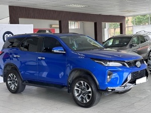 Fortuner SUV 2023 de 6 Plazas, Usado, Equipamiento Completo, 100% Perfecto, Sin Accidentes, Garantía, Emisión Euro IV - Product Image 6