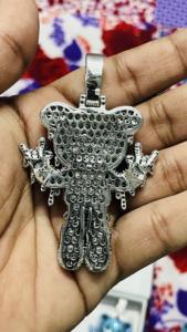 Meilleure vente VVS diamant dessin animé pendentif Streetwear Hip Hop collier avec personnage glacé pour breloques de fête - Product Image 3