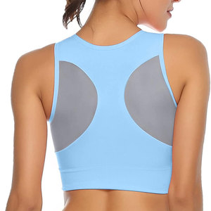 Sujetador deportivo recortado ajustado de color sólido Entrenamiento perfecto Top de Yoga de secado rápido para entusiastas del fitness y buscadores de estilo - Product Image 3