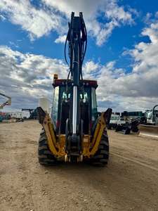Retroexcavadora John Deere 410k 2014 con Motor Diésel Perkins, Cargadora de Ruedas, Motor y Caja de Cambios de Alta Eficiencia - Product Image 4