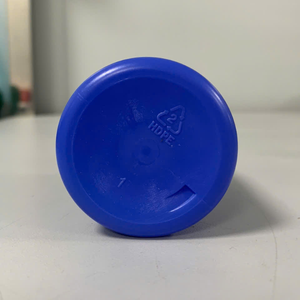 ขวดยาพลาสติก HDPE มีฝาเกลียวสำหรับ200cc ยาวสีผลิตตามสั่งในเวียดนาม - Product Image 4