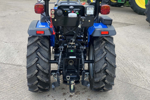 Compre Tractor Compacto SOLIS H26 HST de 25 HP, Nuevo/Usado de Fábrica, con Tracción en las 4 Ruedas y Transmisión por Engranajes - Product Image 6