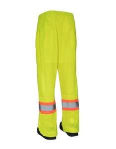 Pantalones de trabajo de máxima seguridad, duraderos, cómodos y aprobados por OSHA, se mantienen secos en condiciones climáticas difíciles, fabricados en Pakistán. - Product Image 2