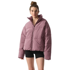 Venta al por mayor de chaqueta acolchada personalizada de las mujeres de color sólido transpirable bajo precio logotipo impreso tela de satén con forro de nylon - Product Image 1