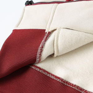 Chaquetas de Béisbol Personalizadas de Delta Sigma Theta, Color Carmesí y Borgoña, Bordado de Chenilla con Letras Griegas - Product Image 6