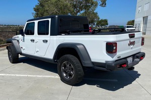 Jeep Gladiator Rubicon 4x4 2022, usado en buen estado - Product Image 2