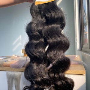 Minh Khang Hair en Vietnam ofrece el mejor precio 100% extensiones de cabello humano crudo estilo ondulado hueso recto grado virgen y cabello Remy - Product Image 1