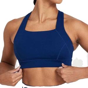 ชุดออกกำลังกายสำหรับผู้หญิง 2 ชิ้น เสื้อชั้นในแบบผูกคอ บราออกกำลังกาย กางเกงขาสั้นออกกำลังกาย ชุดโยคะ ชุดฟิตเนส ขายส่ง - Product Image 2