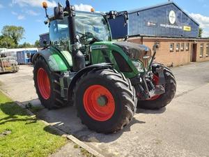FENDT 516 VARIO 100 HP 174 HP Tracteurs à roues à vendre en bon état avec moteur Pompe à engrenages Composants de la boîte de vitesses - Product Image 2