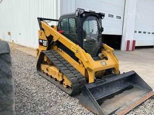 รถตักล้อยาง CAT 299D2 แบบตีนตะขาบขนาดเล็ก พร้อมบุ้งกี๋หน้า - Product Image 3
