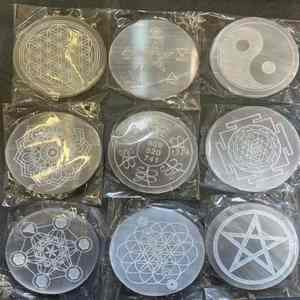 Plaque de recharge en cristal de sélénite naturelle en gros avec plaques gravées de Méta-Tron pour la guérison par le Reiki, fournitures de guérison par le Reiki - Product Image 5