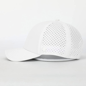 Chapeau à 6 panneaux, vert, noir, deux tons, avec trous de coupe, casquette en polyester de baseball découpée au laser - Product Image 3