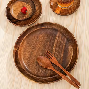 Style nordique rond pour chargeur assiette plat en gros Offre Spéciale bois massif et caoutchouc bon marché pour service de fête par croissant artisanat - Product Image 2