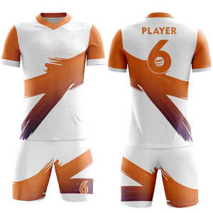 Ensembles d'uniformes de maillot de football personnalisés Tissu en maille à séchage rapide Vêtements de football imprimés par sublimation pour jeunes hommes - Product Image 5