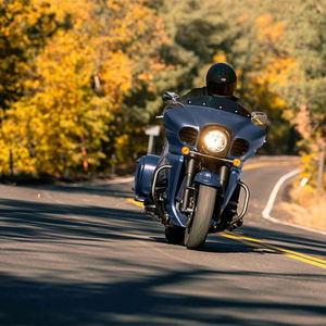 Kawasaki VULCAN 1700 VAQUERO ABS 2024, moteur V-twin 4 temps à 52 degrés - Product Image 5