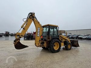 รถตักล้อยางมือสอง ปี 2024 ยี่ห้อ John Deere รุ่น 410K พร้อมปั๊ม MOOG รับน้ำหนักได้ 200 ตัน เครื่องยนต์ Kubota เกียร์ประสิทธิภาพสูง ขาย - Product Image 3