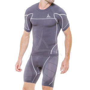 Body Building Polyester Made <b>Men</b> <b>Compression</b> <b>Shorts</b> Set Fitness Wear <b>Compression</b> <b>Shorts</b> Set For <b>Men</b> - Product Image 3